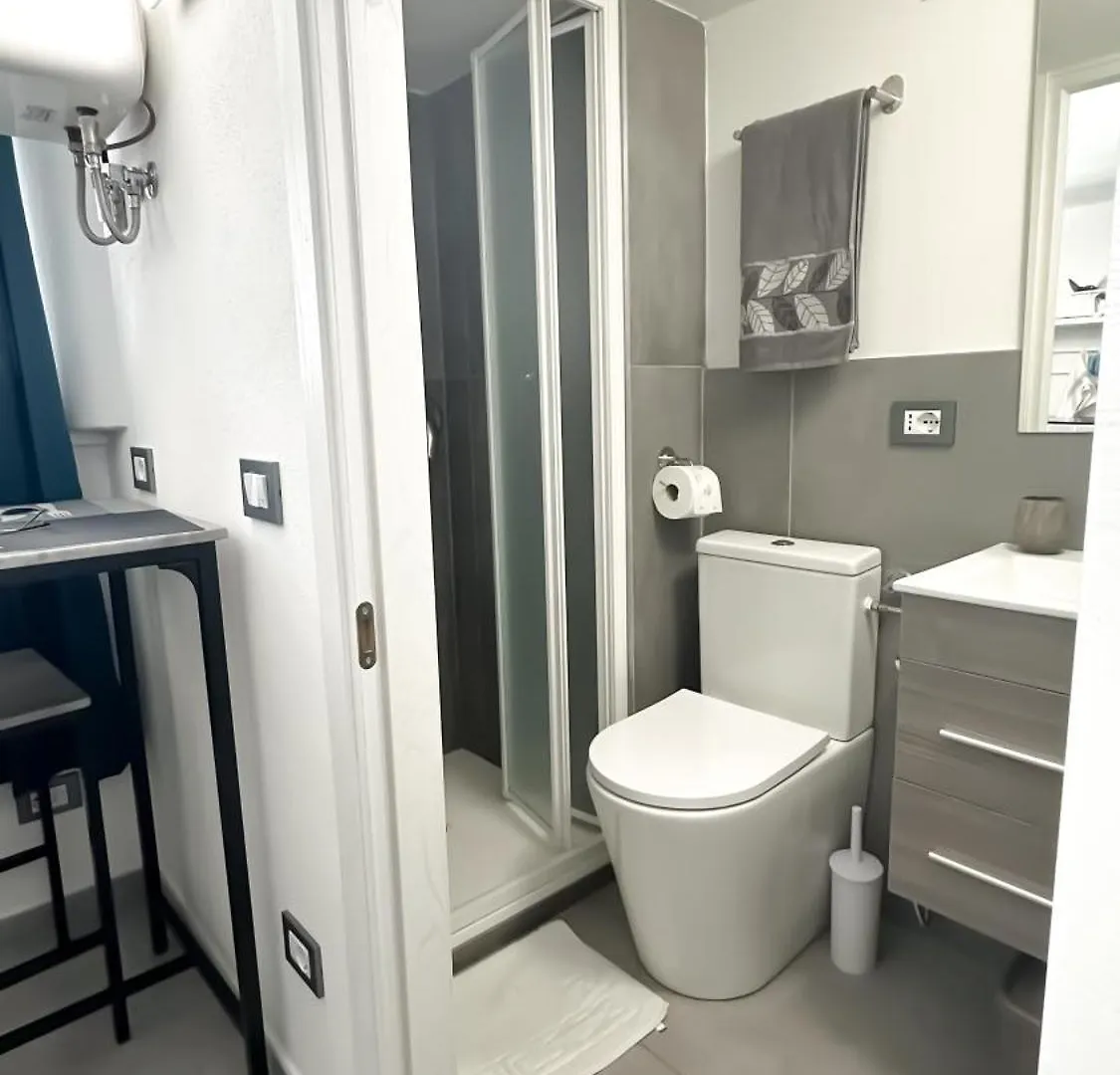 Trieste Room - Affitti Brevi Italia Rimini Italien
